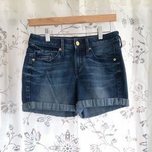 Trendy Dark Washed Denim Shorts